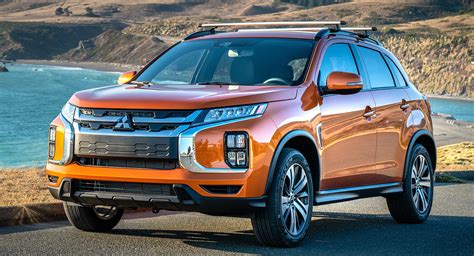 2021 mitsubishi outlander release date.